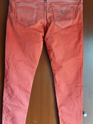 Guess women's jeans like new, size 29, red watermelon color