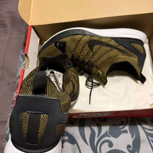 Nike Air Max Flyknit Racer Olive Black size 45.5 like new