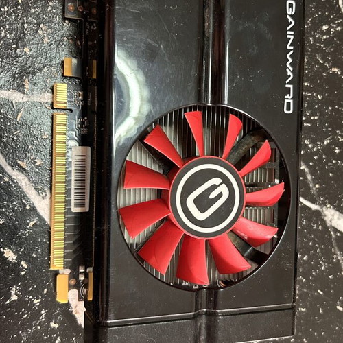 Gtx 1650, Gtx 750ti and Gt 210 graphics cards used