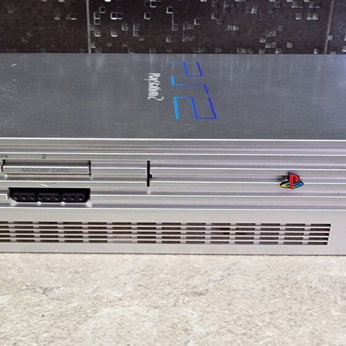 Sony PlayStation 2 Fat SCPH-50004 silver edition console