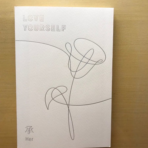 BTS HER album like new, version V, Kpop