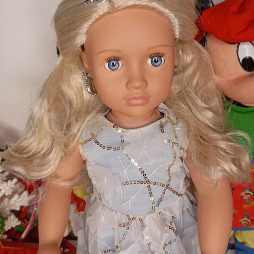 Our Generation Ellory 46cm doll new with original accessories