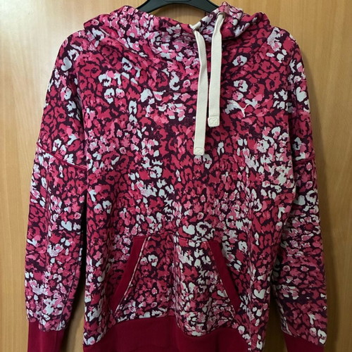 Puma sweatshirt like new, colorful, collectible, size S