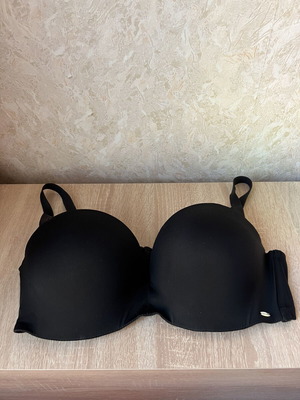 A-Style Black Women's Bra C Cup 85 cm with Push Up and Adjustable Straps like new