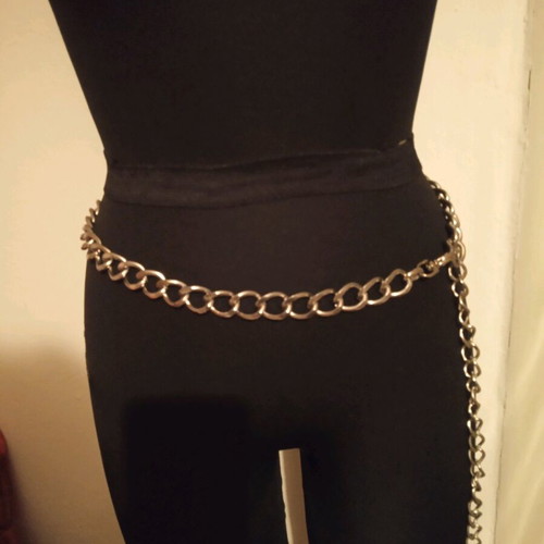 Thick chain belt like new, size 120