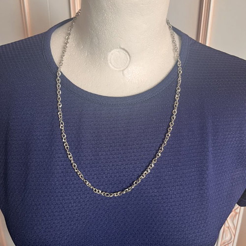 Chain silver, like new, simple and minimalistic
