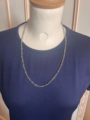 Chain silver, like new, simple and minimalistic