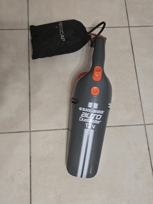 Σκουπάκι αυτοκινήτου Black&Decker AV1205 μεταχειρισμένο