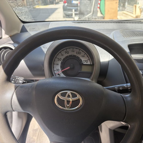Toyota Aygo 2010 manual, used, 250000 km, air conditioning