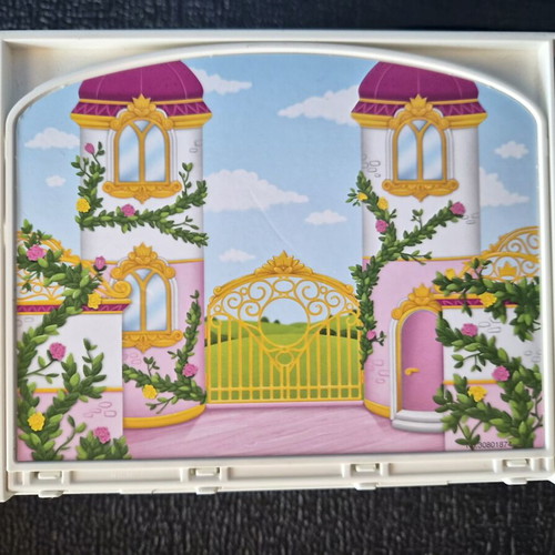 Playmobil Game Box "Πριγκιπικό Παλάτι" used with accessories