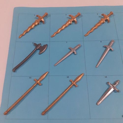 Playmobil knight swords, spears, and axes set K9