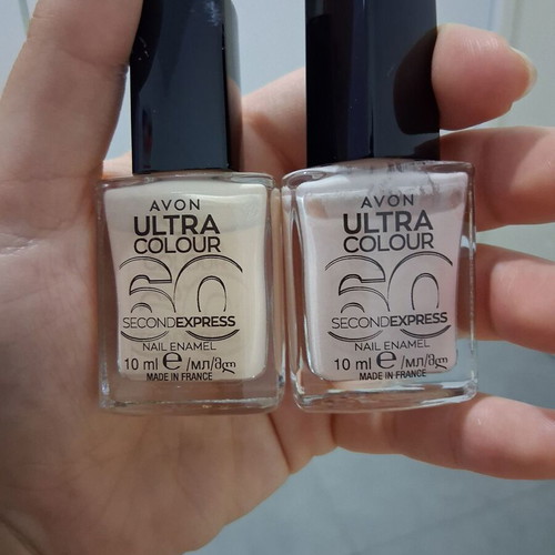 Avon Ultra Colour nail polish set of 2, like new