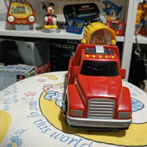 Matchbox fire trucks used, 2001-2003, sound and light functions