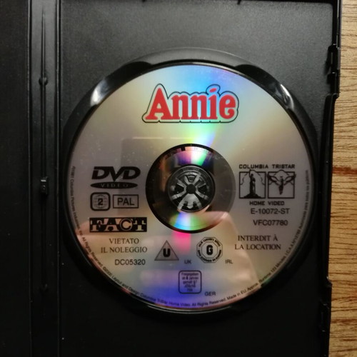 Annie DVD used with Greek subtitles