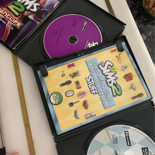 Sims 2 used, pack of two PC CDs