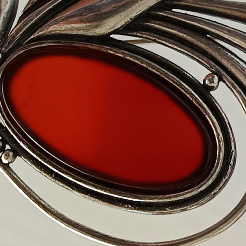 Vintage Art Nouveau Brooch Silver 925 with Carnelian Stone like new