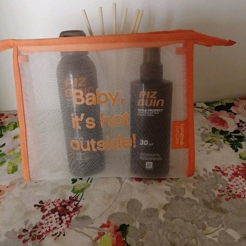 Piz Buin set of 2 products new with sun spray and oil SPF 30