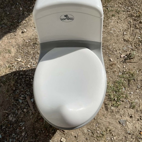 Loreli potty