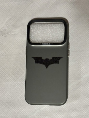 Case iPhone 17 Pro Batman Logo new