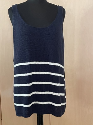 Esmara knitted women's top like new, navy and white stripes, size L