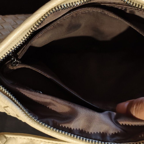 Large shoulder bag like new, beige with woven texture