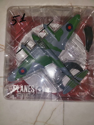 Airplanes new, in boxes, 18 cm length, set of 2