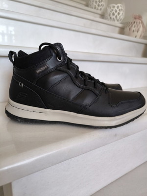 Skechers leather men's boots like new, black, size 45