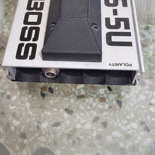 Boss FS-5U Unlatching Footswitch like new with polarity switch