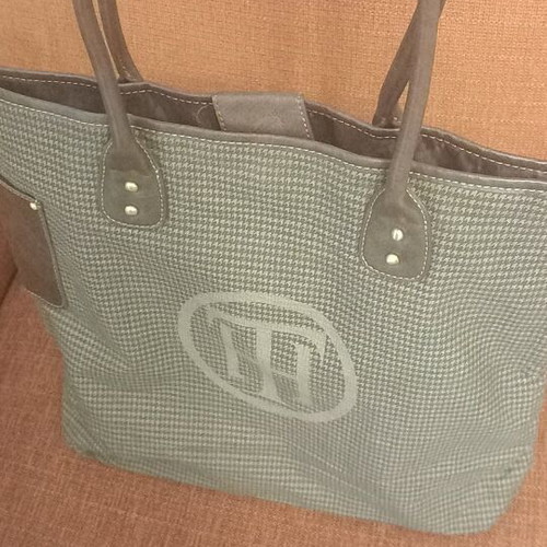 Tommy Hilfiger shoulder bag brown like new