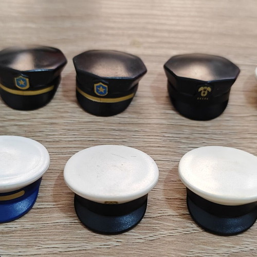 Playmobil Police Hats and Accessories used, set