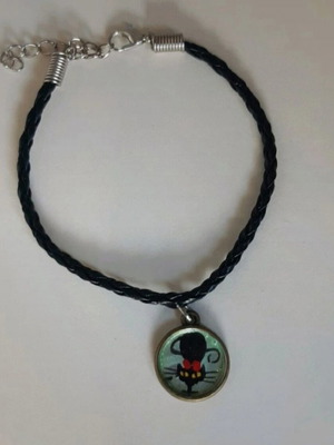 Cat bracelet new, hand paint