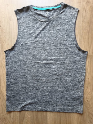 H&M Sport men's athletic tank top used, size Small, gray