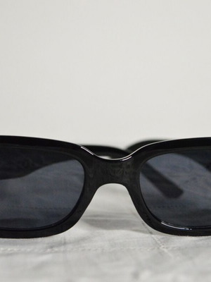 Black elongated sunglasses like new