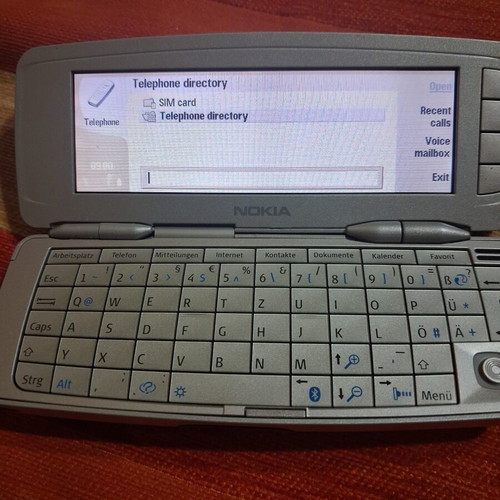 Nokia 9300 Communicator retro business phone
