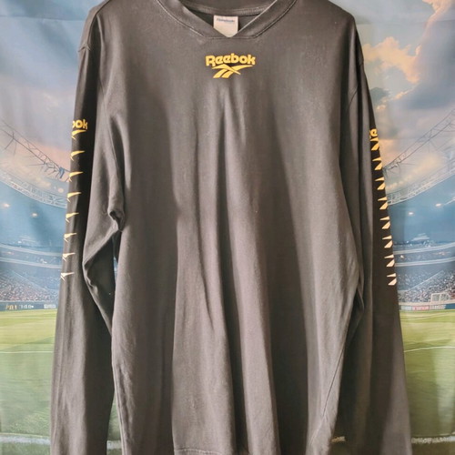 Reebok Long Sleeve Multi Vector Tee used, size L, black and yellow