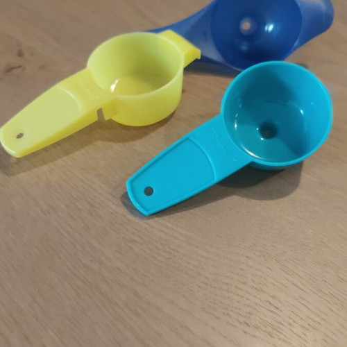 Tupperware small strainers set used, 3 pieces