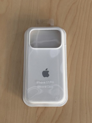 Apple iPhone 17 Pro silicone case