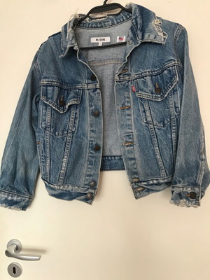 Re/done X Levi’s denim jacket size S like new