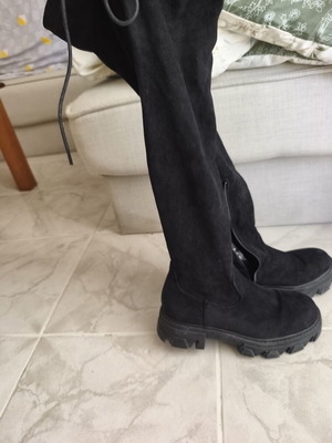 Bozikis tall boots like new, size 37