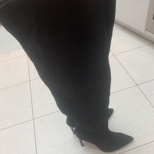 Zara suede boots high over the knee like new, size 38, black