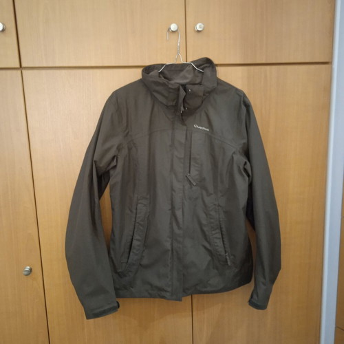 Quechua jacket like new, gray, size M