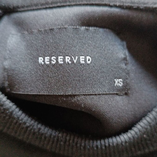 Reserved sweatshirt like new, black and gray, boys 13-14 years