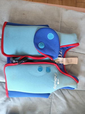 Nabaiji Swim Vest Decathlon like new, size S 15-18 kg