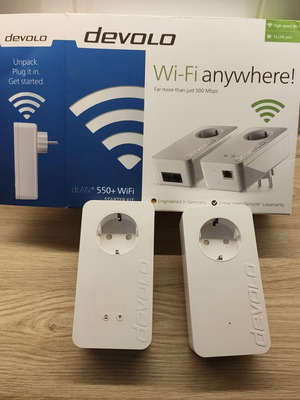 Devolo dLAN 550+ WiFi Starter Kit powerline adapter