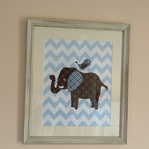 Children's room posters like new, set of 2 framed prints
