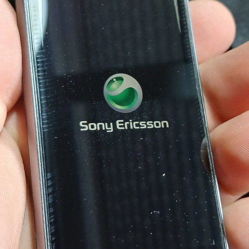 Sony Ericsson Xperia ray ST18i used smartphone