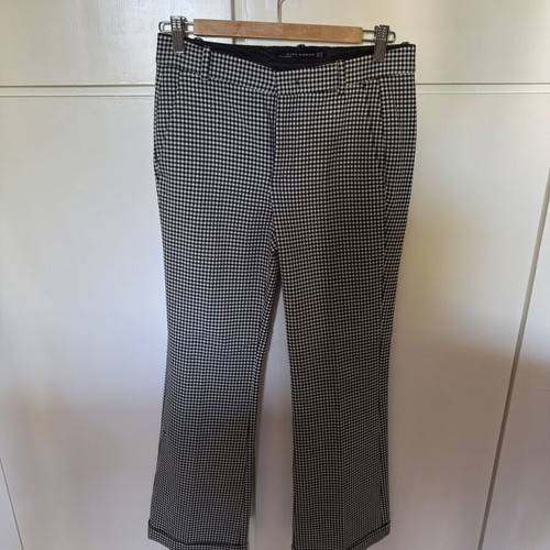 Zara women's checked pants like new, straight fit with slight flare