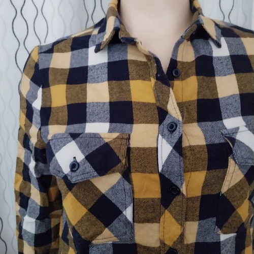 Flannel shirt multicolor, like new, sizes M and L