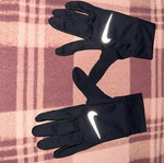 Nike gloves in good condition