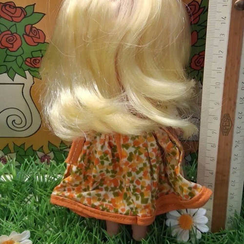 Vintage doll 70's used, excellent condition